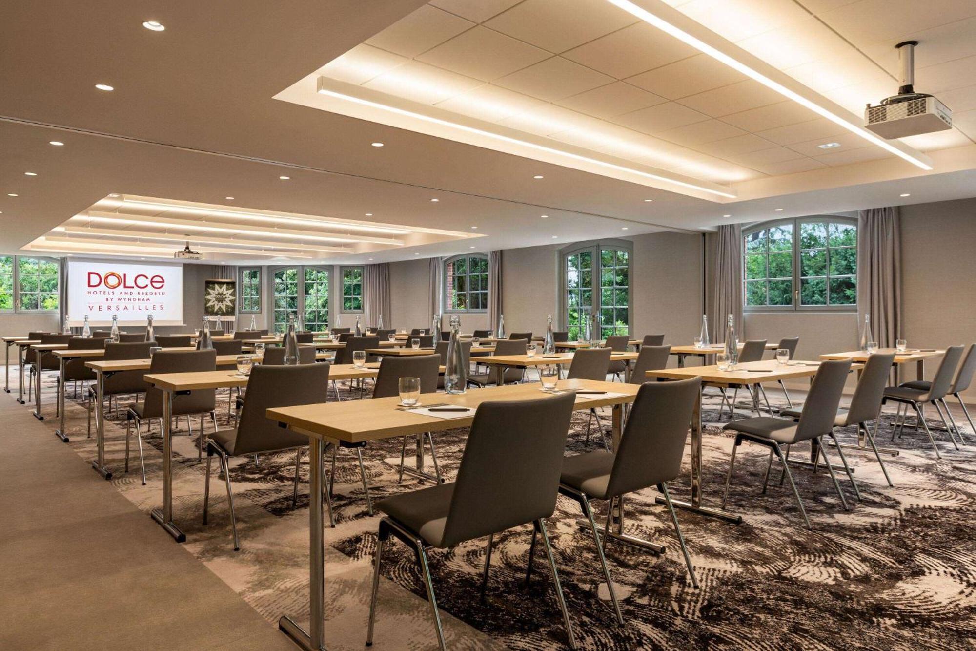 Dolce By Wyndham Versailles - Domaine Du Montcel جوي-أون-جوساز المظهر الخارجي الصورة