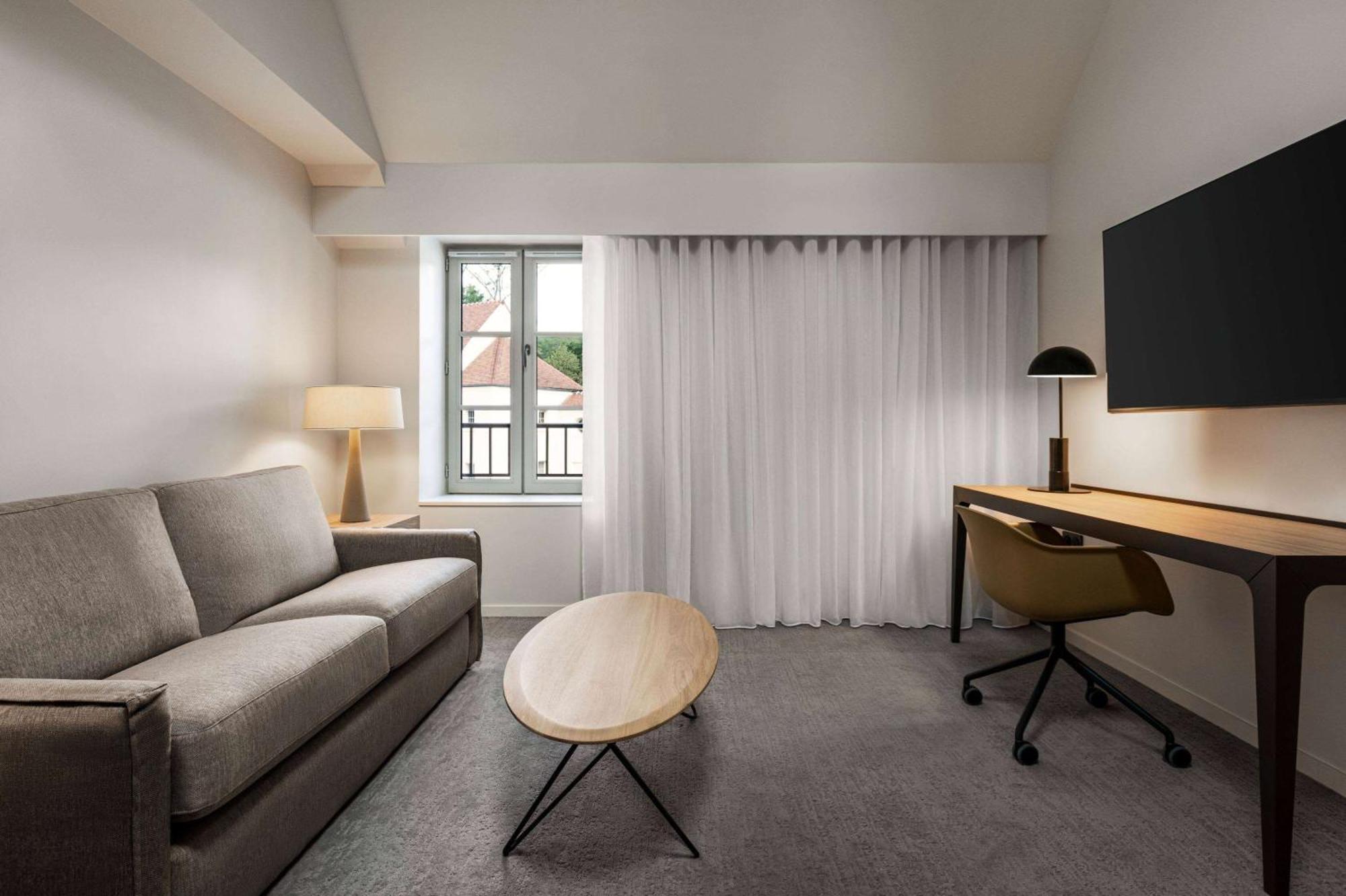 Dolce By Wyndham Versailles - Domaine Du Montcel جوي-أون-جوساز المظهر الخارجي الصورة
